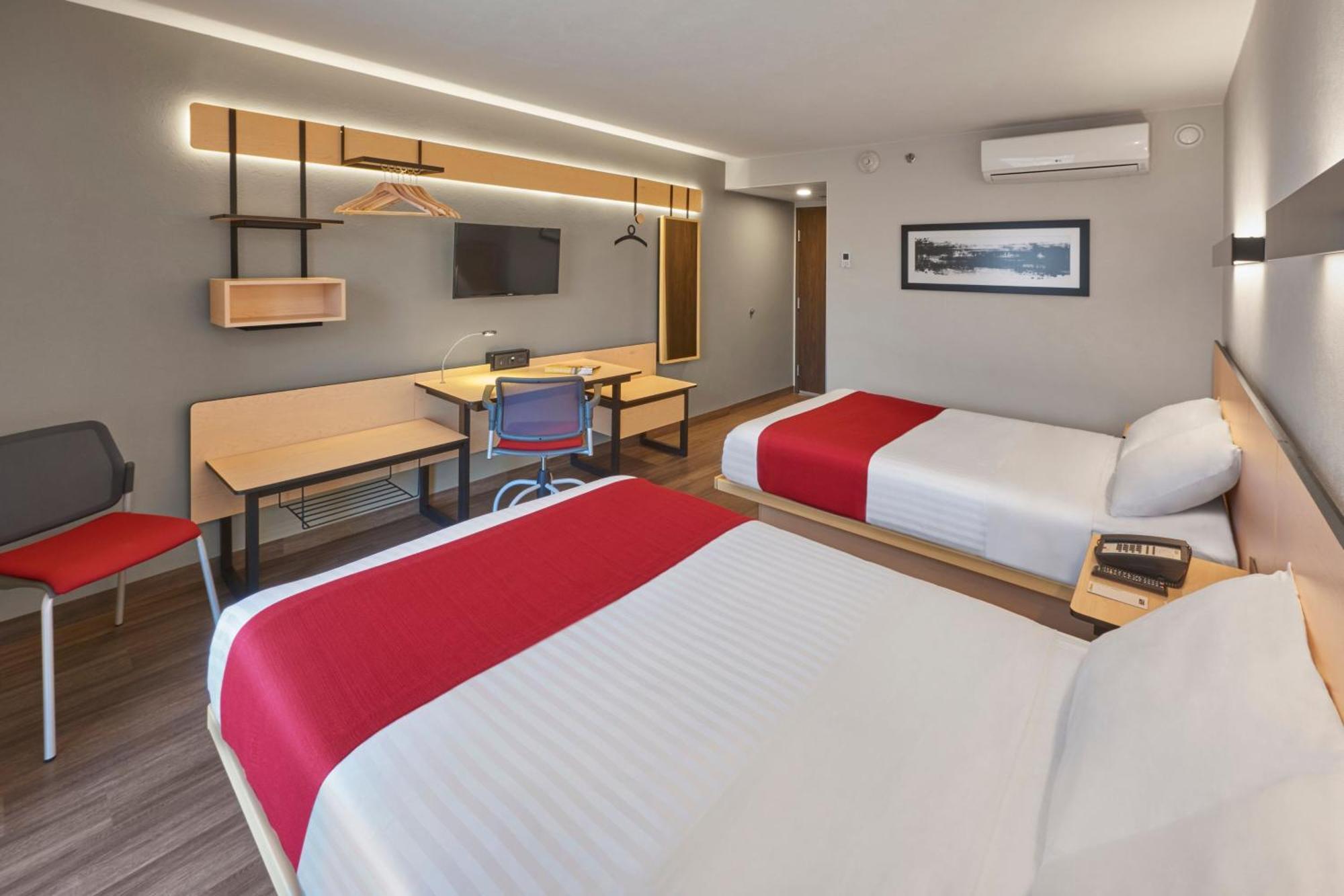 City Express By Marriott Chihuahua Esterno foto